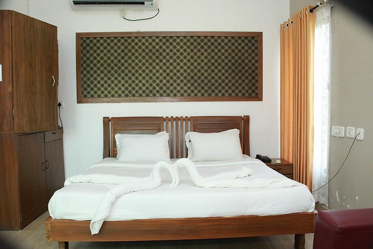 Bedroom 2, Lake n River Resort  Munroe Island, Kollam
