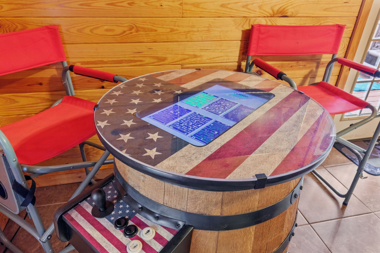 Food & Drinks, Hickory Hollow Hideaway, Sevier