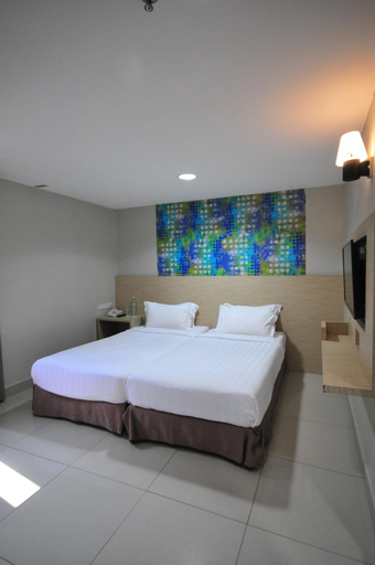 Bedroom 8