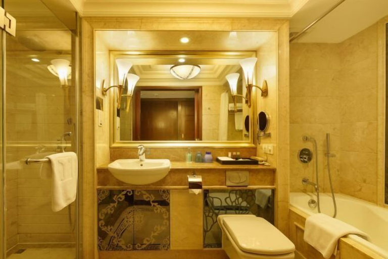 Bathroom 4