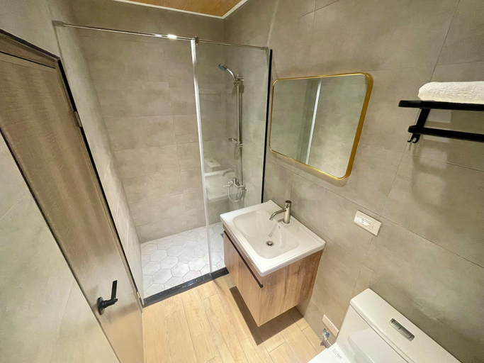 Bathroom 3, Shuntai Inn, Hualien