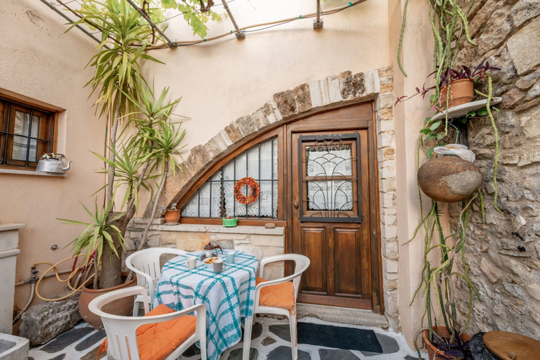 Room 4, Agapi s Charming Retreat - Rustic Escape By Chania, Crete