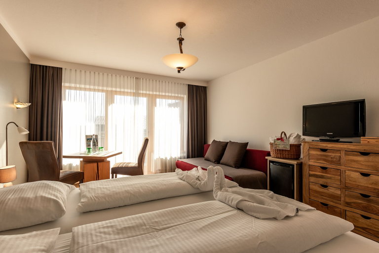 Bedroom 4, Hotel Hochfilzer, Kufstein