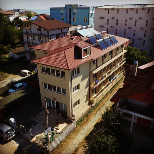 Others 2, Casa Soarelui, Costinesti