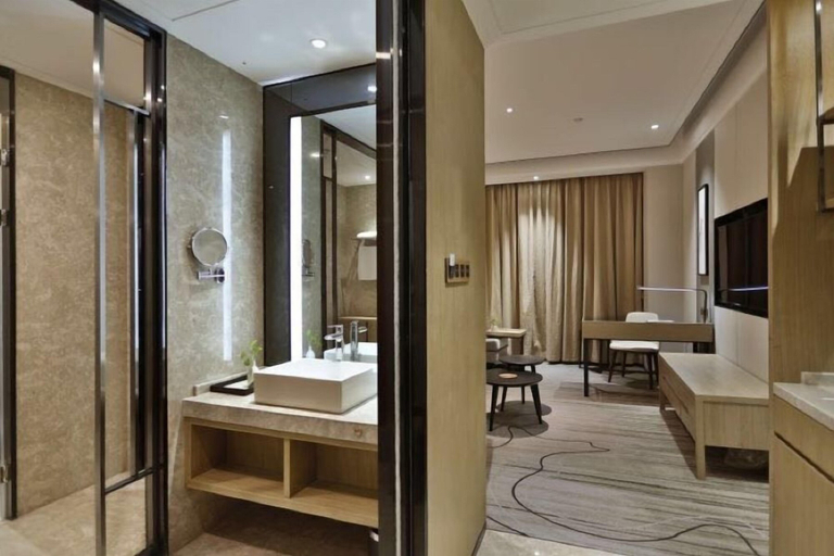 Bathroom 3, Pu Ju Hotel, Zhengzhou