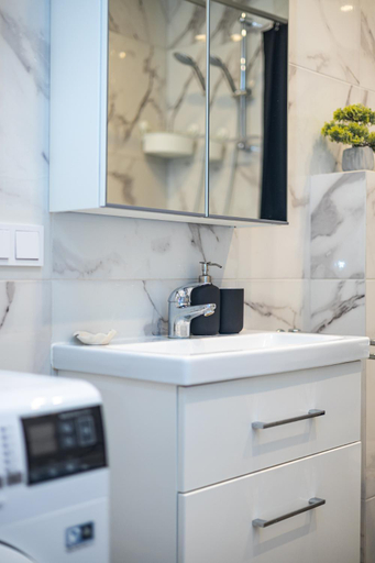 Bathroom 3, Newly Built Apartments by Historical Bastion Wall, Self check in I cohost, Vilniaus