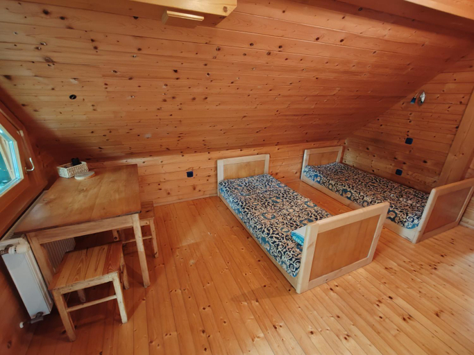 Others 4, Room Janez, Preddvor
