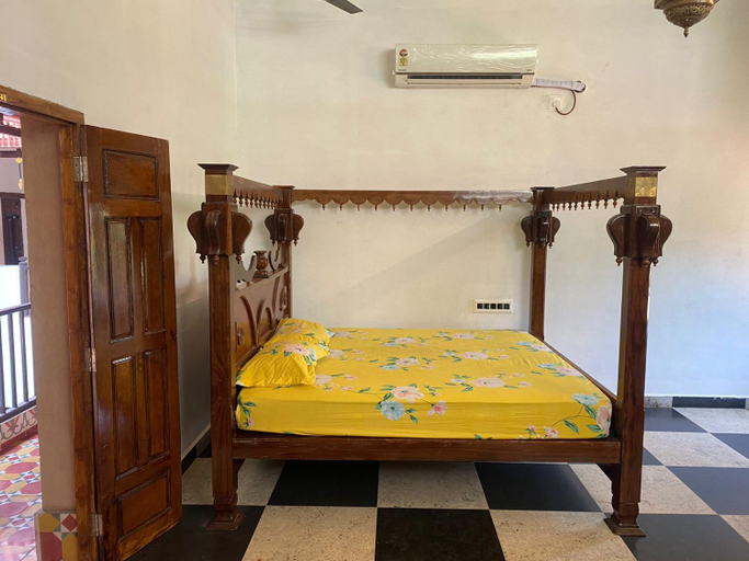 Others 3, Muthunandhini Palace, Kanniyakumari