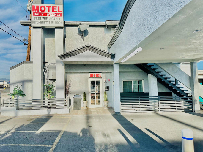 Public Area 2, Perfect Inn Motel, Clark