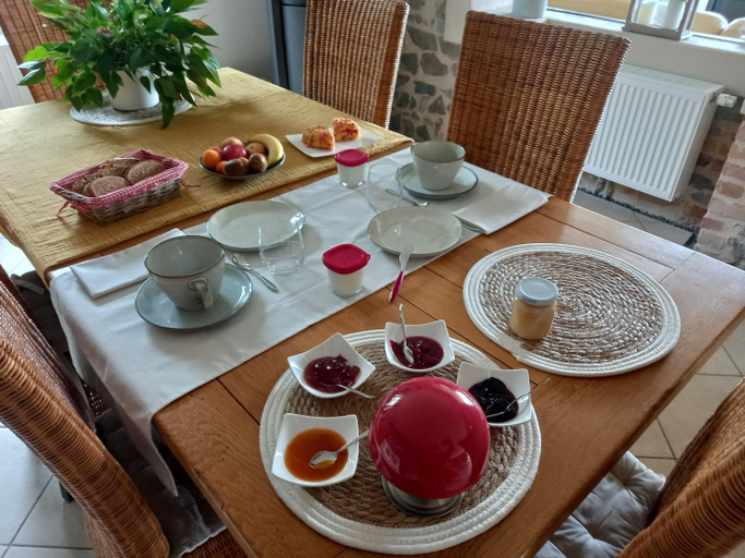 Food & Drinks, Chambre d'hote Le fer a cheval en bord de Loire, Loire