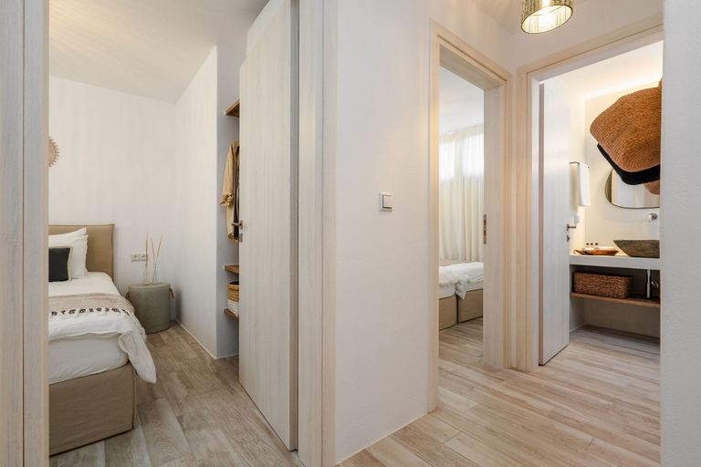 Room 4, Villa Ama Plaka With 3 Bedrooms and 3 Bathrooms, South Aegean