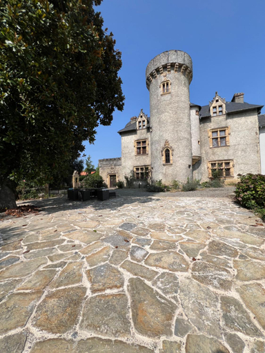 Others 2, Chateau Mariande, Haute-Garonne