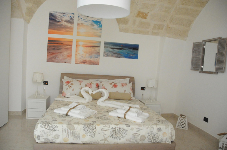Bedroom 4, Gioia Casa Vacanze in Monopoli, Bari