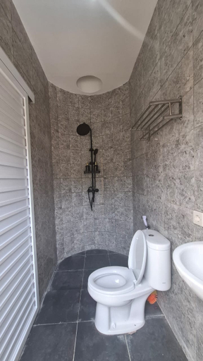 Bathroom 5, Maple Private Dome, Bandung