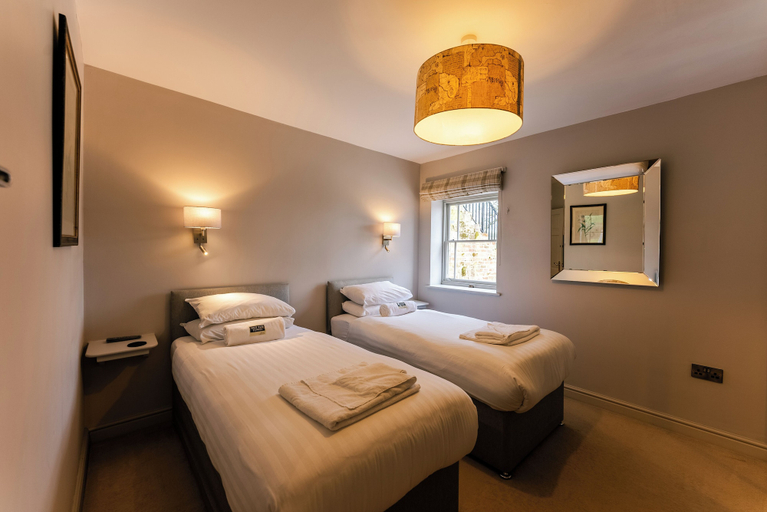 Bedroom 3, Oakerthorpe Holiday Village, Derbyshire