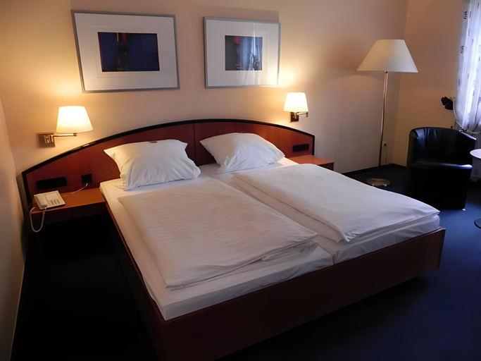 Bedroom 6