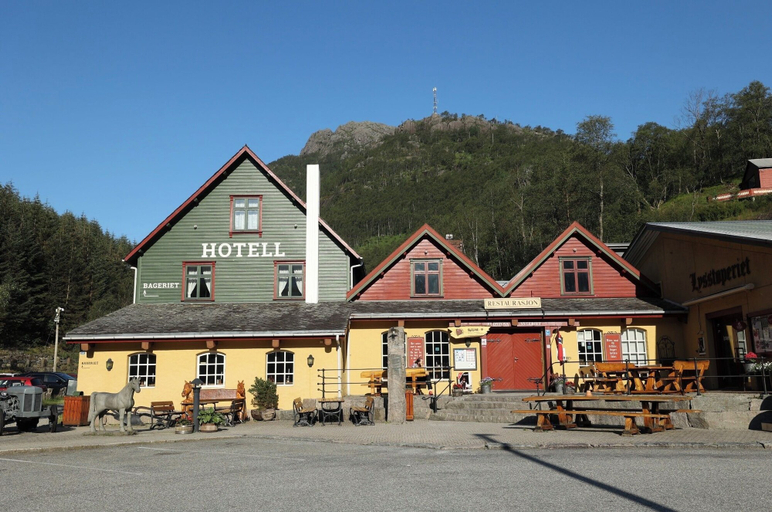 Exterior & Views 2, Byrkjedalstunet, Gjesdal