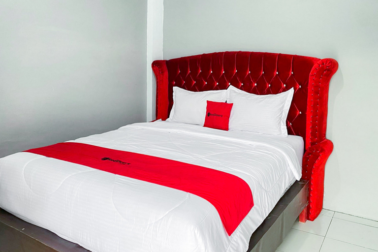 Bedroom 3, RedDoorz @ Graha Aisyah Setiabudi Medan, Medan