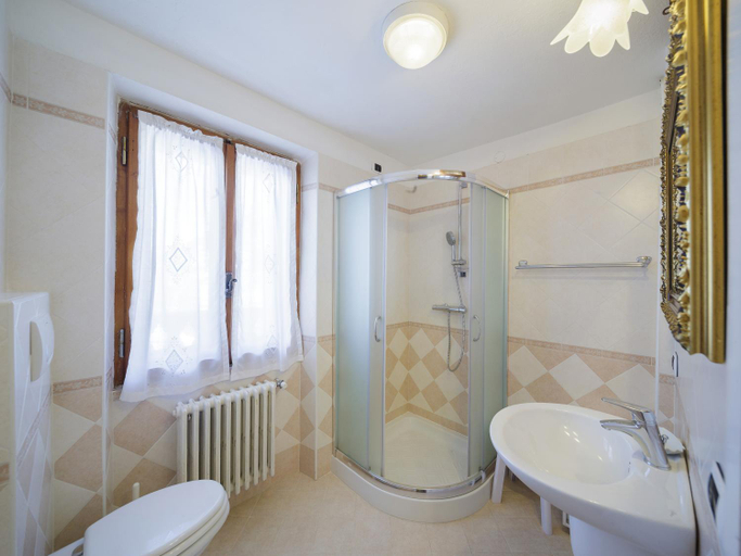 Bathroom 2, Villa Casanova - Gruppo Stay, Belluno