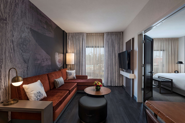 Bedroom 4, Hyatt Centric The Woodlands, Montgomery