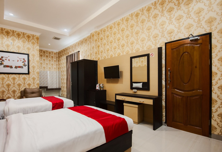 Bedroom 2, Esther Hotel, North Tapanuli