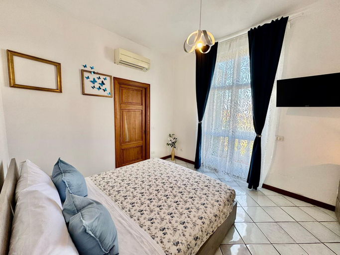 Room 2, Over the Rainbow in Sant Agnello, Napoli