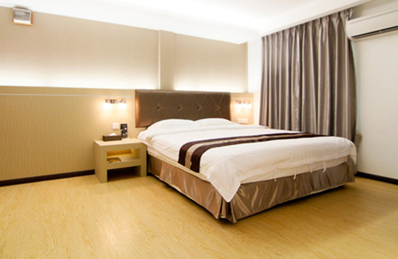 Bedroom 4, Kingsley Hotel, Miri