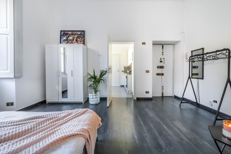 Others 4, Art apartment Cadorna area 3 persons, Milano