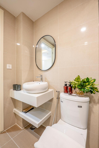 Bathroom 6