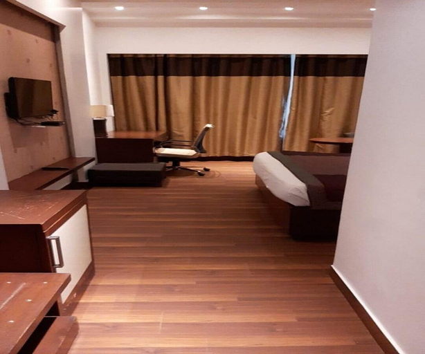 Bedroom 4, Tivoli Royal Palace, Palwal