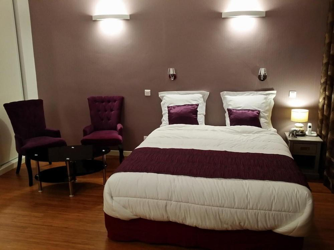 Bedroom 2, Hotel Paris Gambetta, Paris