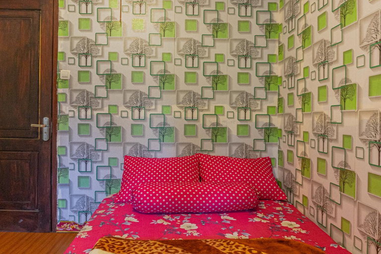 Bedroom 12