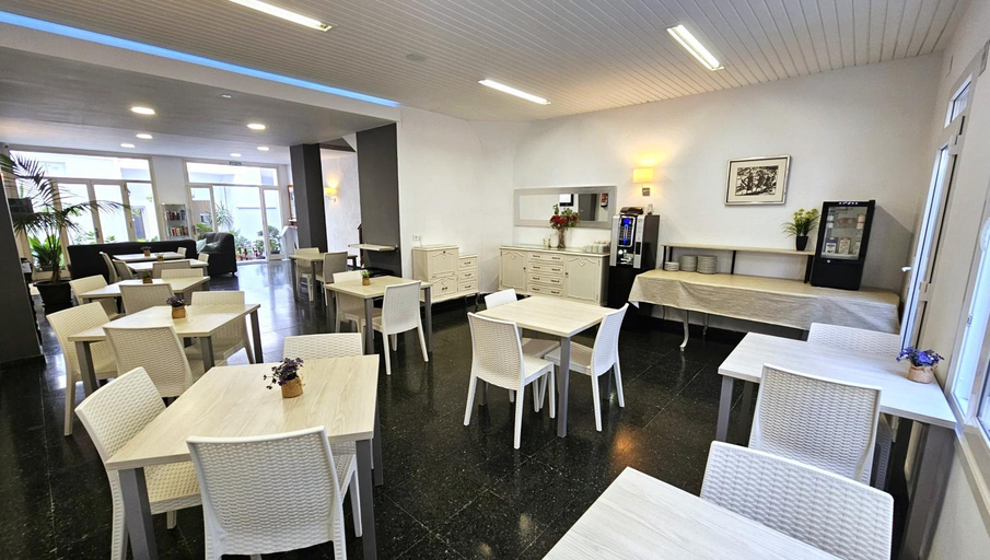Food & Drinks 4, Hostal Mediterraneo, Girona