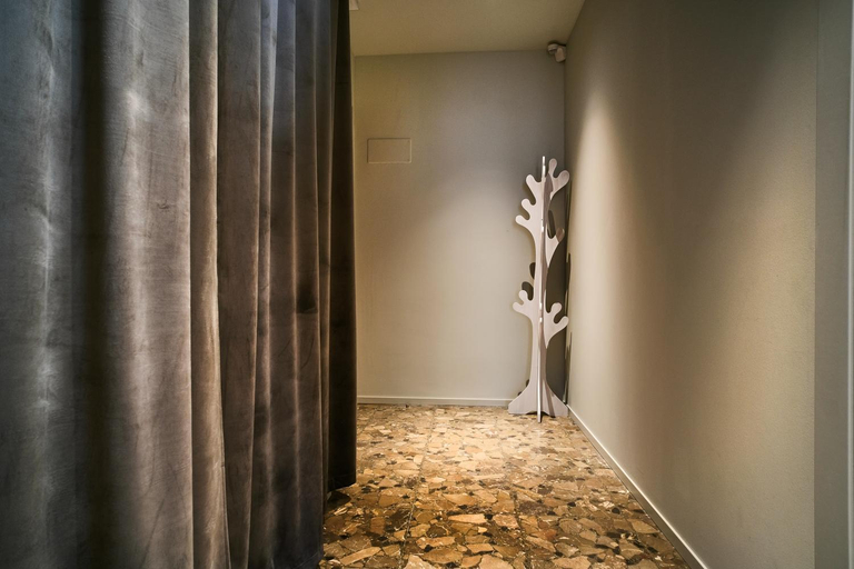 Others 3, Suites ZENARI, Verona