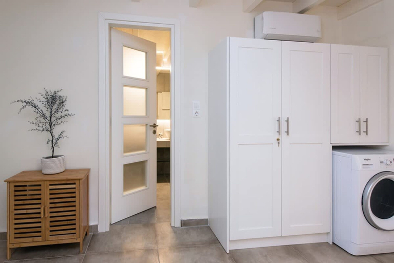 Room 5, Iliopetra Houses - Corfu Private Pool Retreats, Ionian Islands