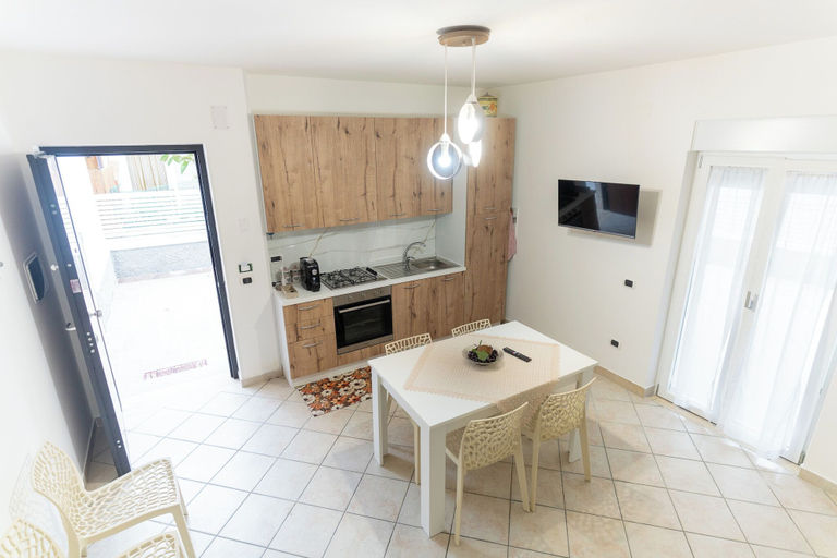 Others 5, Katia's Home, Cosenza