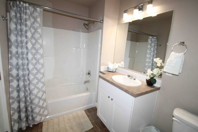 Bathroom 4, Charming Stay in Marvelous Seattle, Seattle