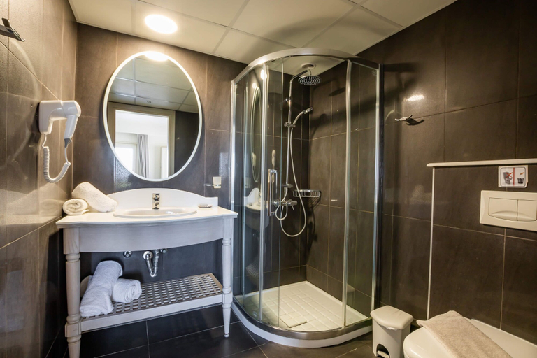 Bathroom 3, Thalassa Suites, South Aegean