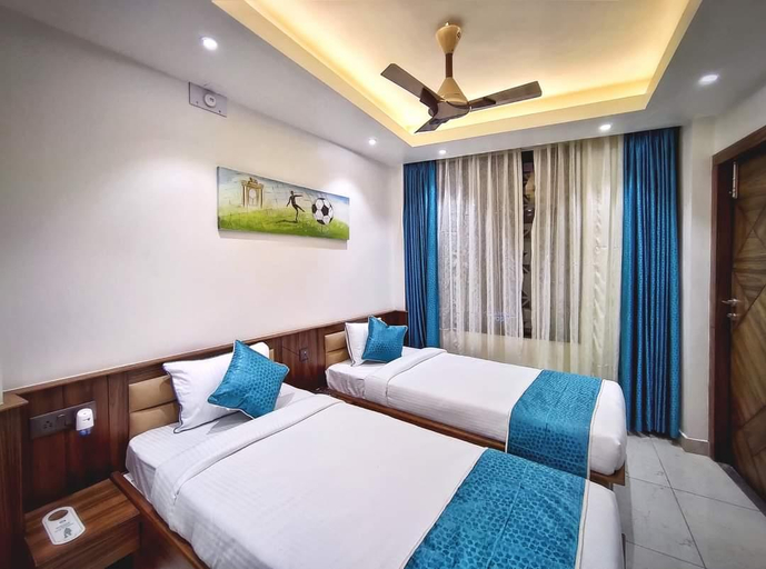 Bedroom 4, Stadia Inn, North 24 Parganas