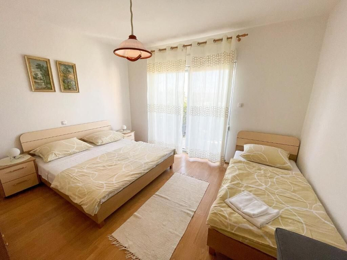 Bedroom 2, Apartman Kira 3, Crikvenica