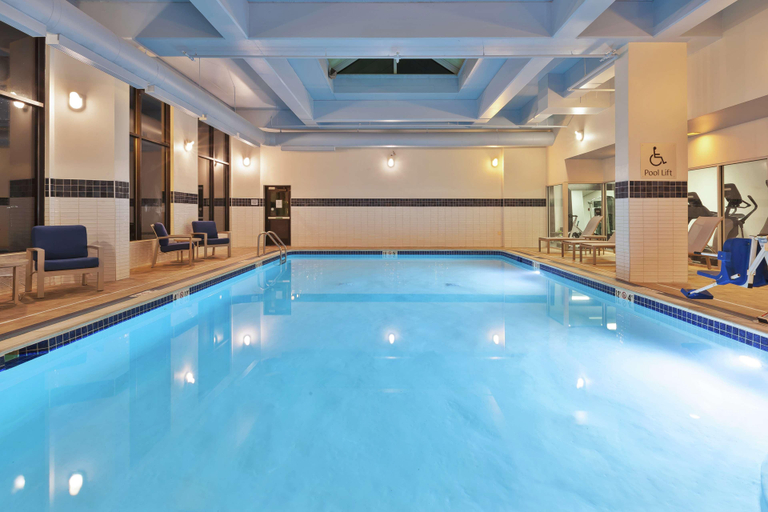 Sport & Beauty, Hotel Auburn Hills, Oakland