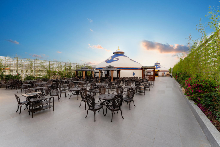 Food & Drinks 3, Lakeside Hotel , Dongguan