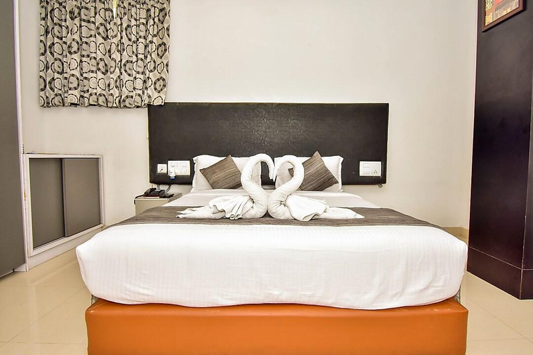 Bedroom, Saaral Residency, Chennai