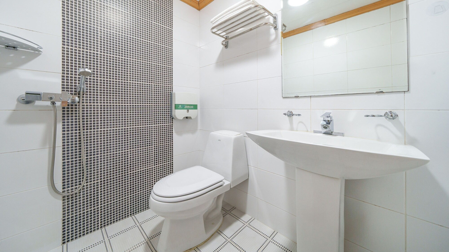 Bathroom 2, Yangyang Bono Pet-friendly Pension, Yangyang