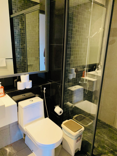 Bathroom 5, The MEWS KLCC By Arman, Kuala Lumpur