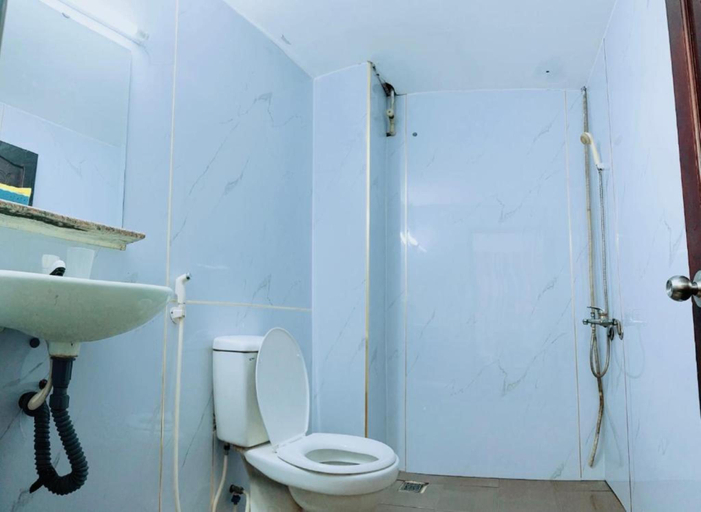Bathroom 1