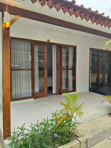 Exterior & Views, Thechillhill Sea View Pacitan, Pacitan