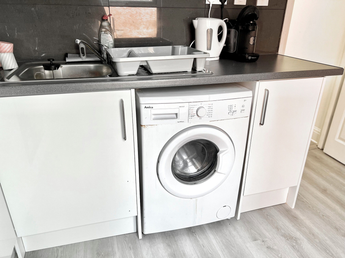 Others 5, New House 5 rooms 3 bath, London