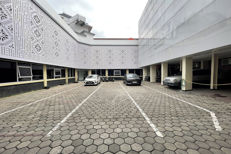 Exterior & Views 2, Hotel Lengkong 2, Bandung