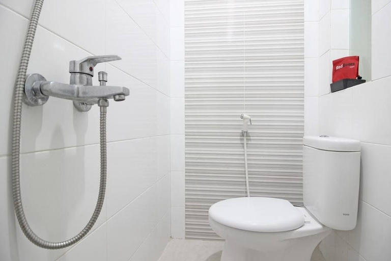 Bathroom 8